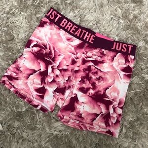 NEW Compression shorts